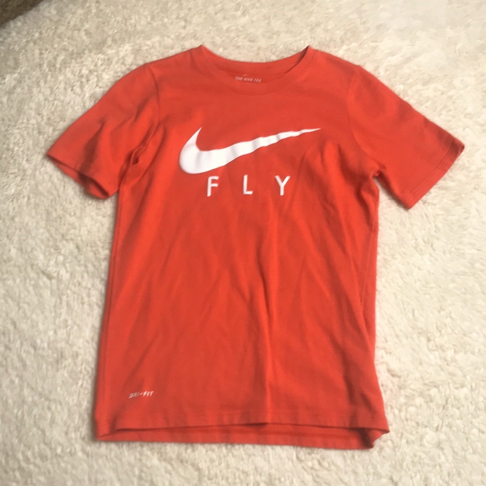 Boys Nike T-shirt